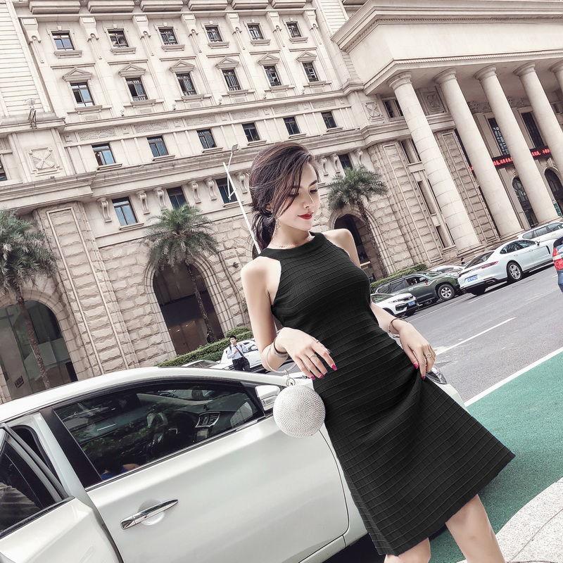 

Вязаное женское платье без рукавов с лямкой на шее, облегающее платье на бедрах, однотонное облегающее летнее платье, клубная одежда one size чёрный