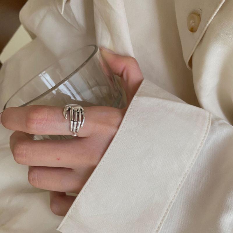 Punk Resizable Ring For Women Men Open Rock Vintage Gothic Skeleton Hand Loop Retro Finger Rings Party Jewelry Gift