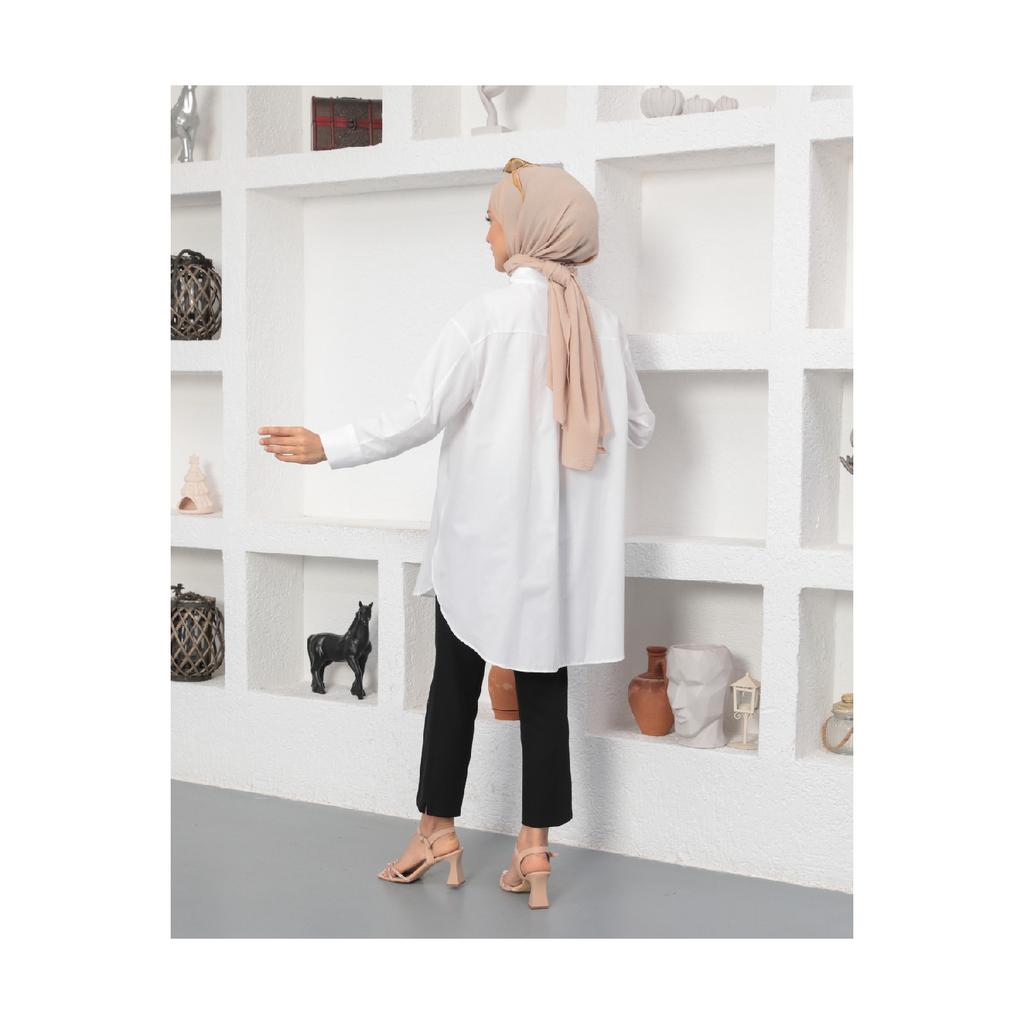 Cămașă cu tăietură liberă