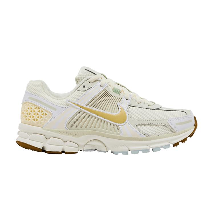 Nike Wmns Air Zoom Vomero 5  Sail Buff Gold  36