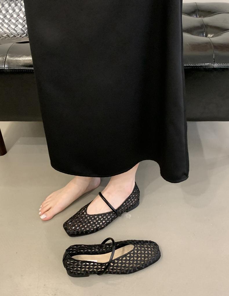 2025 summer new hollow woven mesh sandals women's word with flat bottom low heel Mary Jane shoes