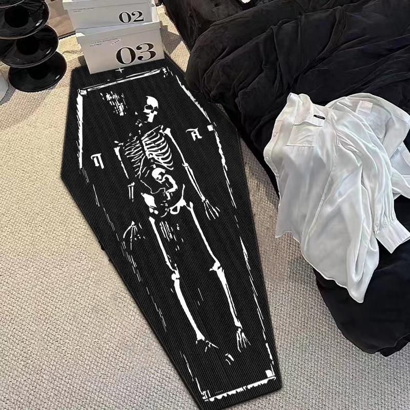 

VIKAMA Halloween Gothic Style Horror Skull Vampire Carpet Bedroom Living Room Entrance Washable Stain-resistant Floor Mats 40X60CM (1.3X2FT)