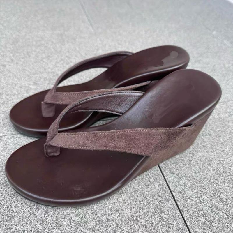 Cowhide Version~ Korean Toe Herringbone Cool Slippers for Women To Wear Summer New Beach High-heeled Wedge Sandals