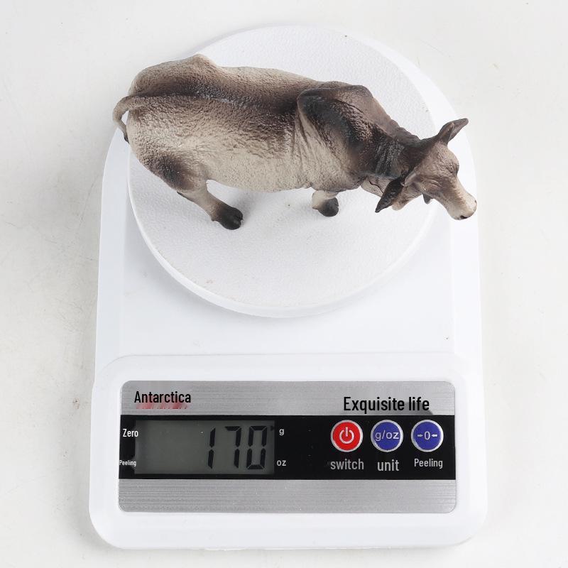 High-Quality Children's Cow Animal Model - Simulation Farm Scene Decoration