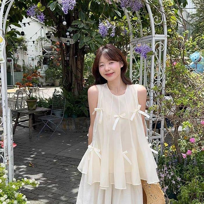 2026 Stylish Women's Summer Embroidered Bowknot Vest - Solid Color, Round Neck, Loose Fit