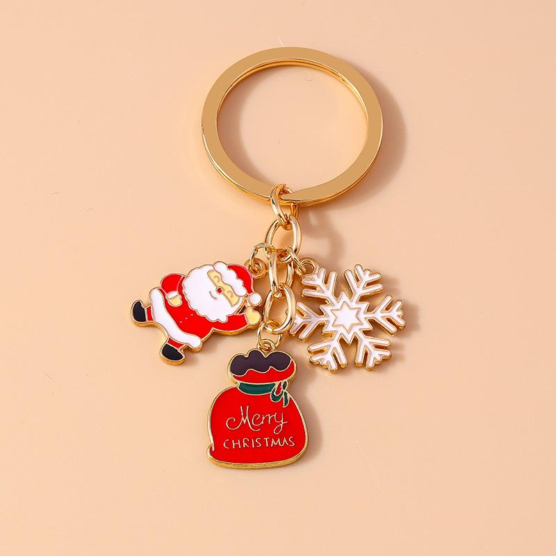 New Enamel Christmas Keychain Snowman Santa Claus Key Rings for Car Key Holder Women Girl's Handbag Pendants Jewelry Gifts