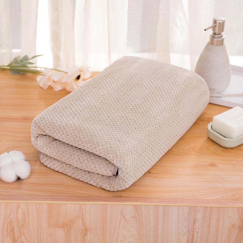 Pineapple Coral Fleece Bath Towel - Absorbent, Hair-Free, Soft, Large Square for Men & Women