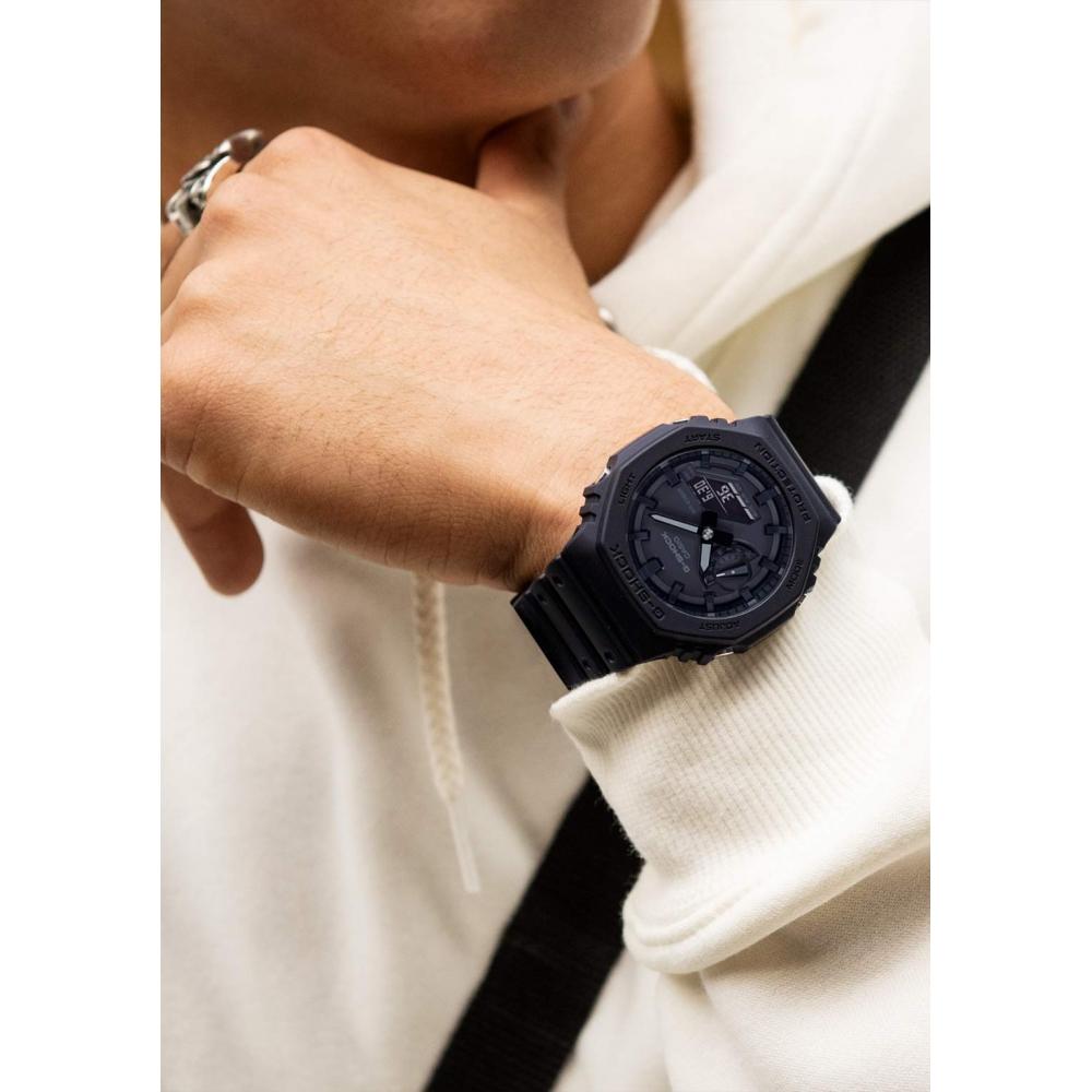 [Casio] Uhr G-Shock Carbon Core Guard GA-2100-1A1JF Herren Schwarz
