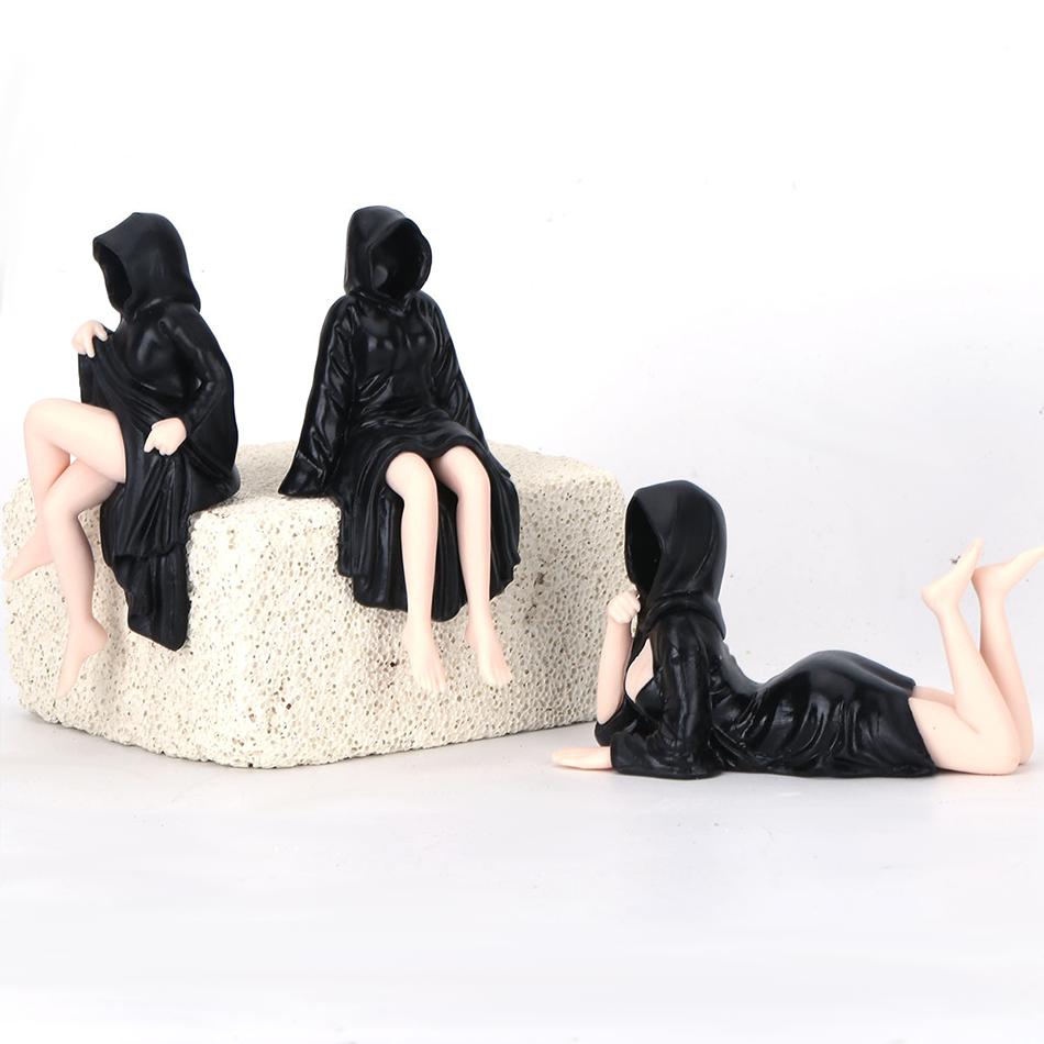 s Black Robe Queen Statues Gothic Statue Mysterious Figure Bookshelf Sculpture Sitting Resin Desktop Ornament Gifts Toys