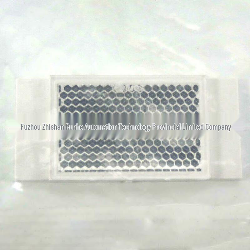 E20994 IFM Photoelectric Switch Reflector - Mirror Reflection, New In Stock.