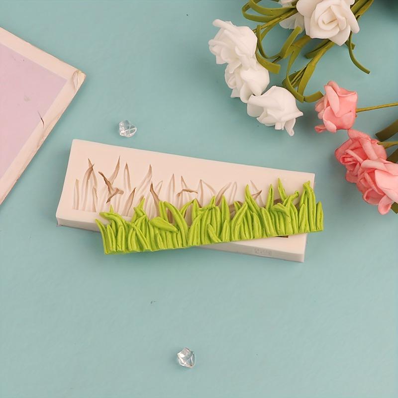1pc Silicone Grass Mold for Cakes and Chocolates - Rectangular Shape, Plant Theme, Perfect for Wedding Decorations
