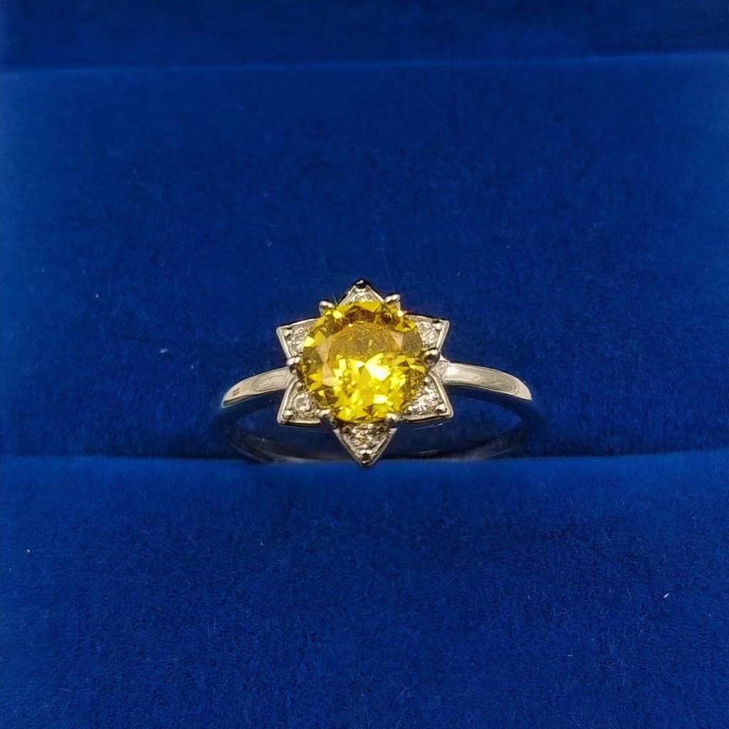 Flower Ornaments High Texture Hexagonal Rings Women's Fashion Metal Jewelry