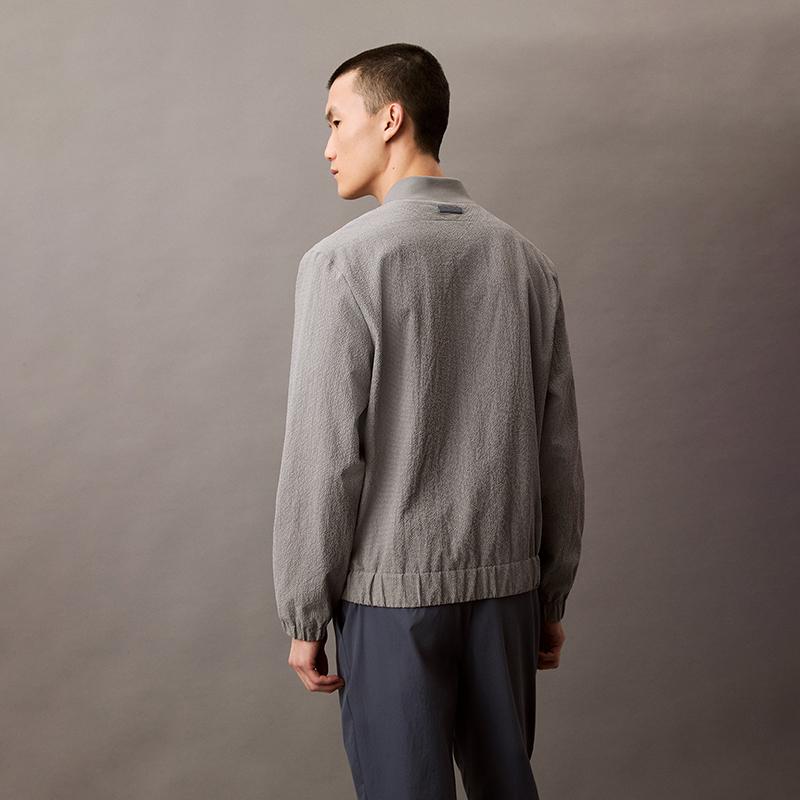 Calvin Klein Premium Ready-To-Wear Textured Pilot Baseball Jacket Men Jacket 4LB434G
