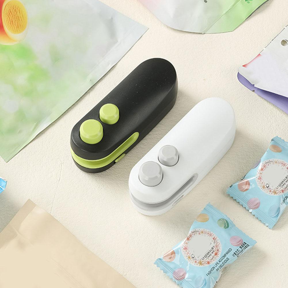 Vacuum Food Sealer USB Rechargeable Package Bags Sealer Portable Food Sealer for Plastic Bags Snack Bags
