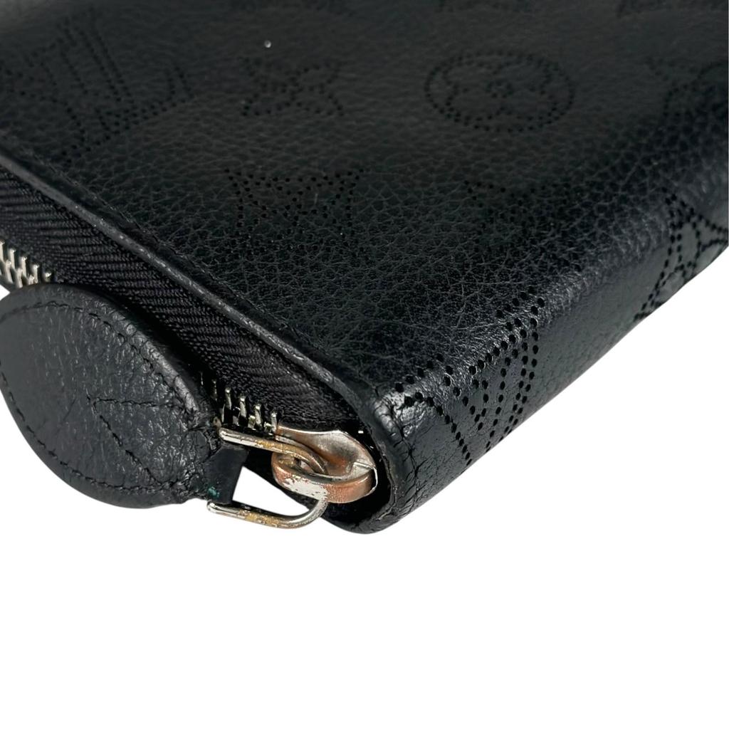LOUIS VUITTON Mahina Zippy Wallet M61867 Purse black Women used