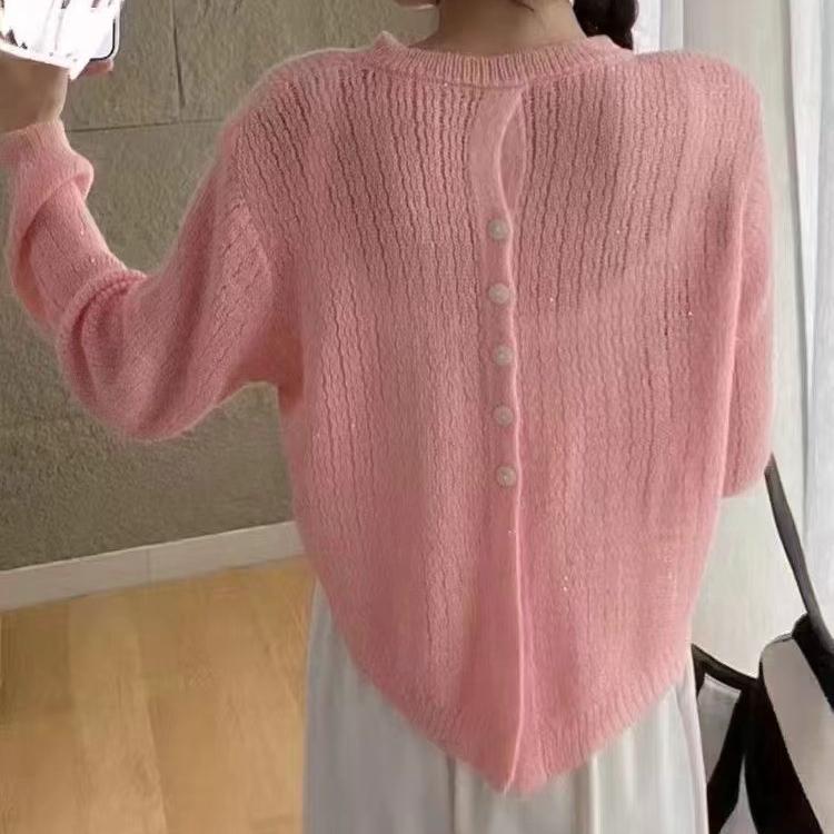 Design Sense Back Button Thin Long-sleeved Sweater Women's Spring and Autumn Short Back Long High-end Knitted Sweater Women