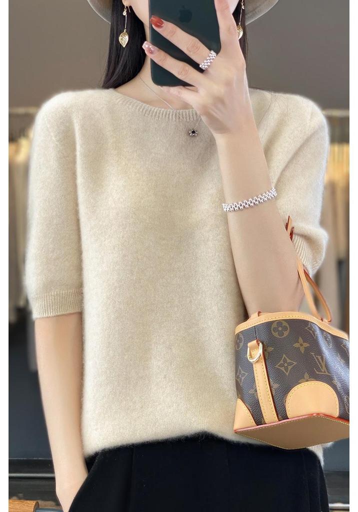 2024 Autumn/Winter Women's 100% Wool Round Neck Knit Top - Solid Color, Short Sleeve, Versatile Design