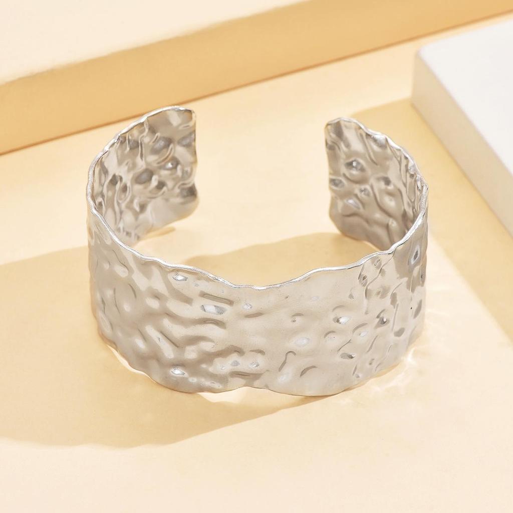 Women's Wide Hammered Texture C-Shaped Stainless Steel Bangle Bracelet