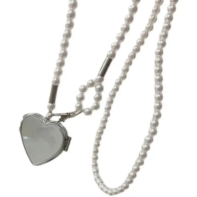 New Fashion Long Necklace With Big Mirror Heart Pendant Women Pearl Shoudler Chain Personality Jewelry Wedding Party Accessories
