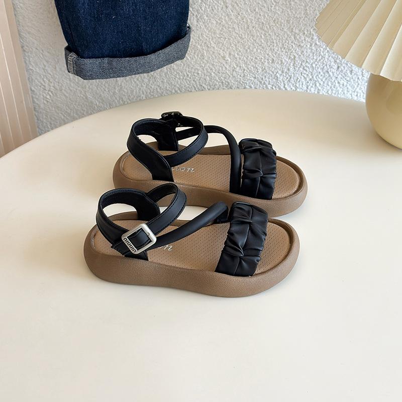 Dětské a dívčí sandály 2025 s otevřenou špičkou, temperamentní, letní, nová móda, korejská verze, princeznovské, roztomilé, všestranné, zahraniční styl