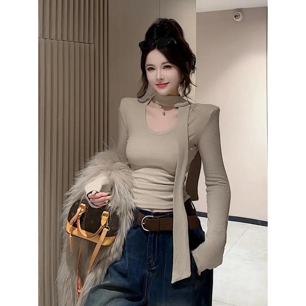 2025 Slim Fit U-Neck Fleece T-Shirt: Autumn/Winter Comfy Commute Style with Ribbon Accents