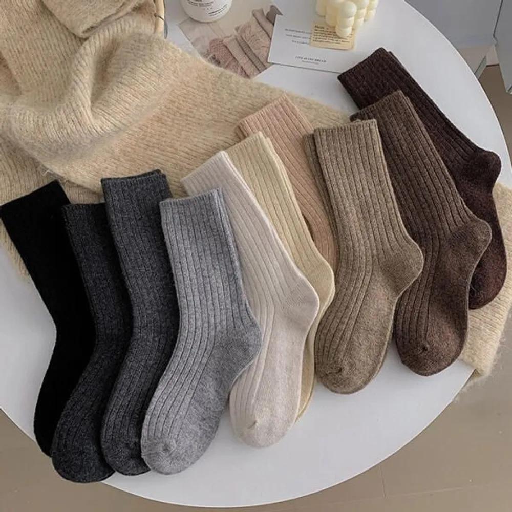 Hollige Rubeo Thick Daily Ribbed Basic Winter Socks 6 Colors Dark brown
