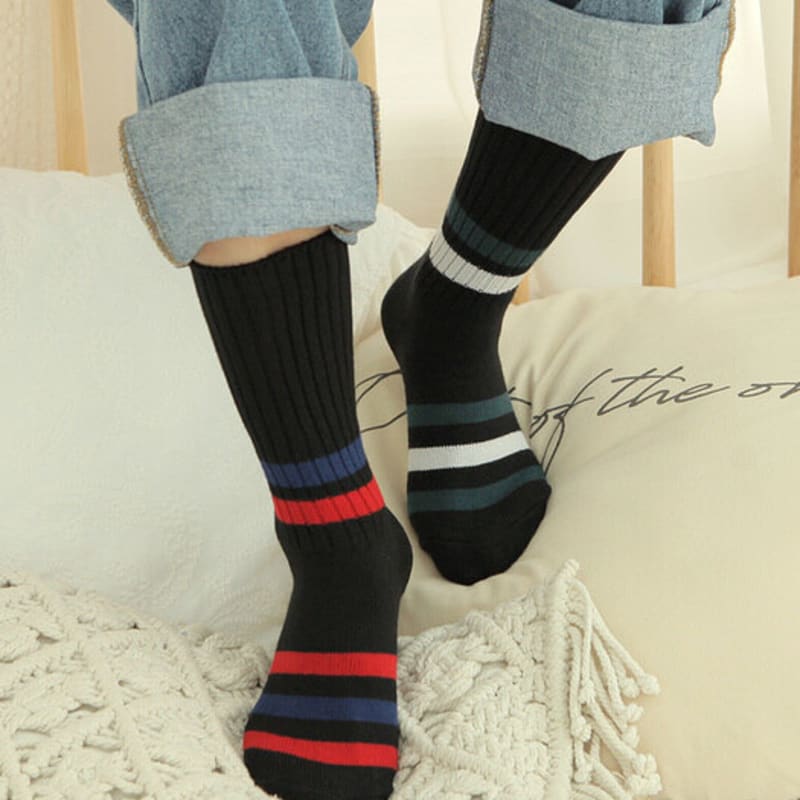 Bananasisters Twin Unisex Line Mid-Calf Socks Black