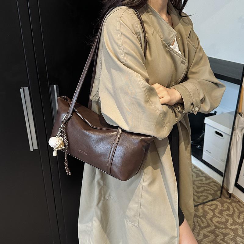 2025 simple retro texture large capacity commuter bag square student leisure tote bag portable shoulder messenger bag