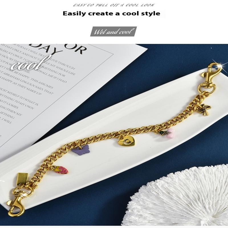 1Pc Shining Cartoon Keychain Bag Chain Colorful  Car Key Chain Metal Key Ring Exquisite Gifts Souvenirs Car Pendant
