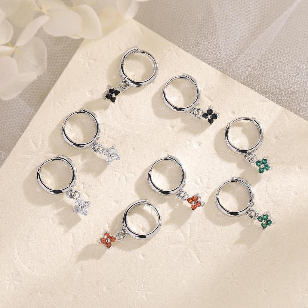 French Emerald Four-Leaf Clover Rhinestone Earrings: Colorful Zirconia Flower Studs & Trendy Lucky Clover Ear Cuffs.