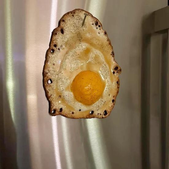 1/2/3/4Pcs Fried Egg Wall Decoration Fried Egg Hanging on a Nail Wall Art Home Living Room Kitchen Wall Decorative Acrylic Sign