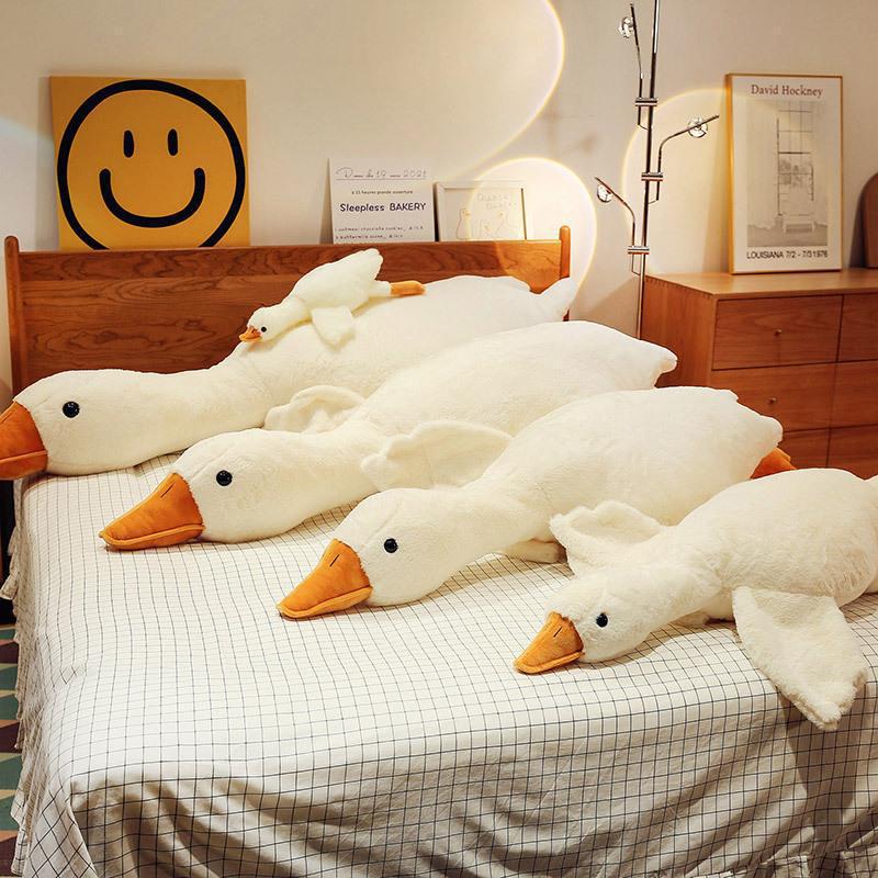 Adorable White Goose Plush Toy - Cute Sleeping Pillow & Birthday Gift