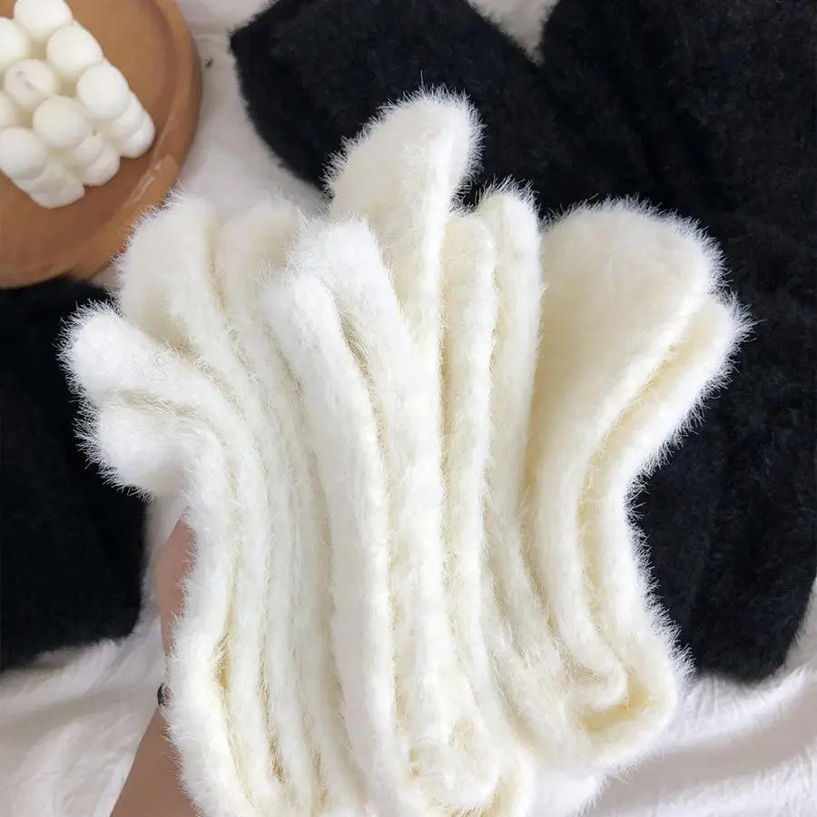 Mink Velvet Socks for Women and Men Autumn and Winter Thicken Thermal Coral Velvet Sleep Plush Floor Black White Socks Underwear