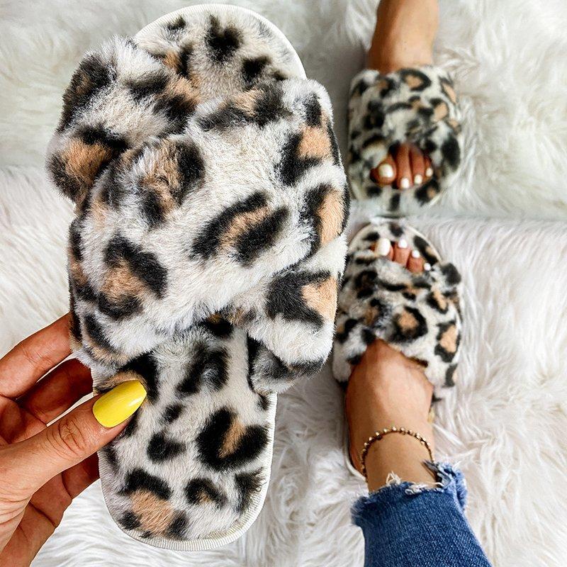 Fashion Leopard Print Fluffy Indoor Slippers for Women Open Toe Cross Strap Plush Slides Woman Winter Faux Fur Comfort House Slippers
