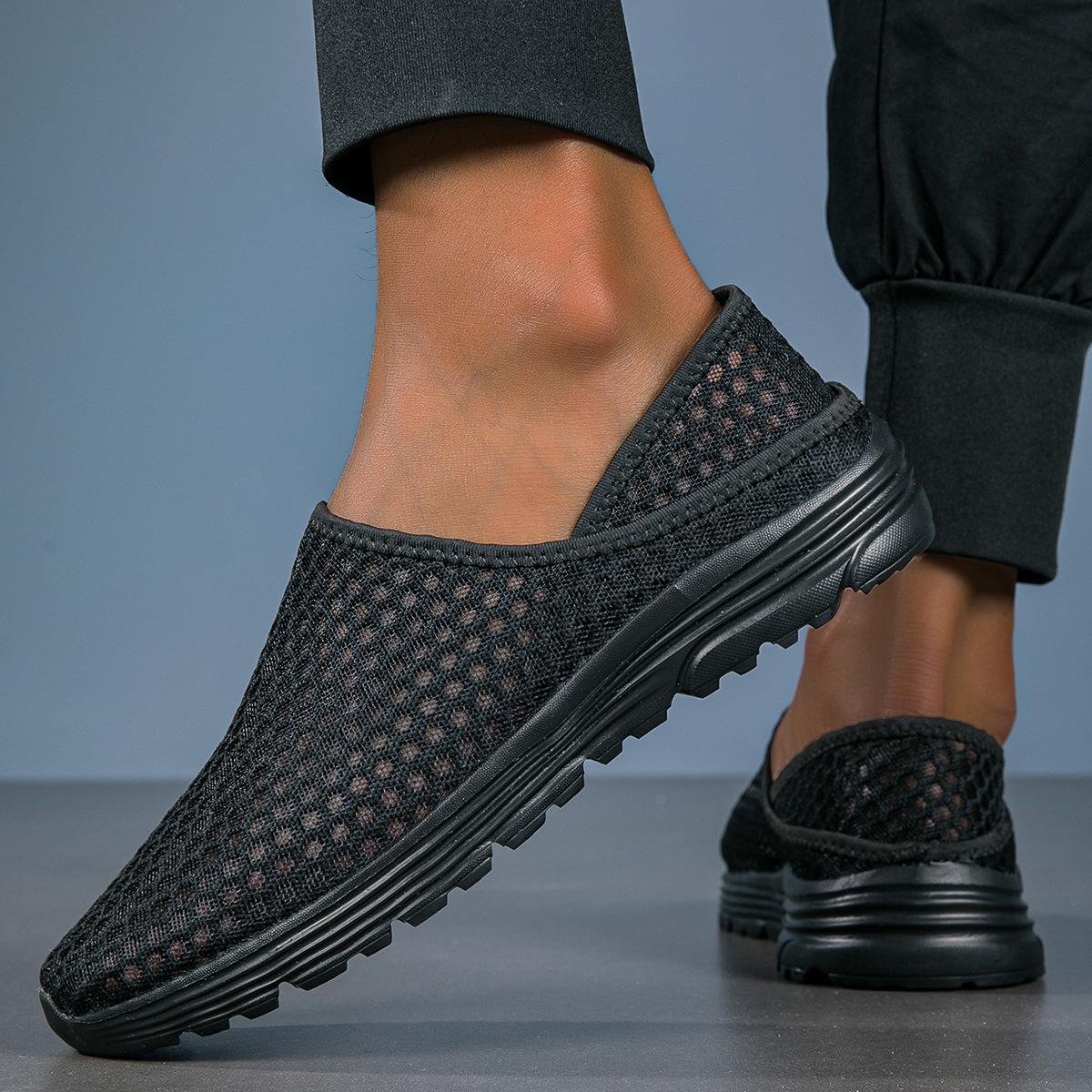 

Fashion Men Casual Shoes Breathable Sneakers 2025 Summer Autumn Comfortable Outdoor Running Shoes Fashion Anti Slip Walking Shoes 44 чорний