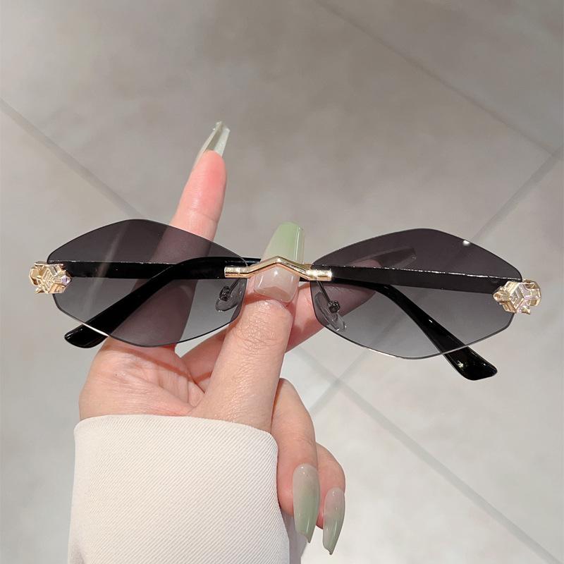 Vintage Rimless Rhombus Sunglasses Women For Men Luxury Brand Designer Popular Punk Hip Hop Metal Leopard Head Sun Glasses
