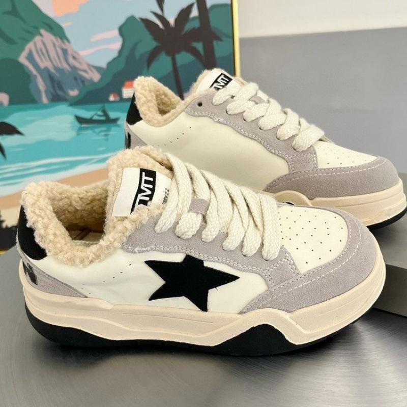 

Доска для скейтбординга детская весенне-летняя толстая подошва 2024 года новая популярная нишевая универсальная повседневная спортивная маленькая белая обувь ins tide 40