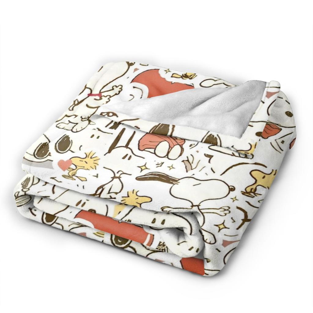Snoopys Cartoon Flannel Blanket Awesome Throw Blankets for Home 150*125cm Bedspread,
