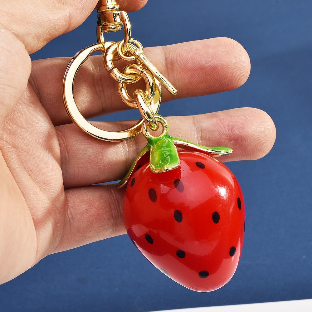 Fruit Strawberry Avocado Cute Cartoon Resin Keychain Hanging Bag Student Keychain Car Key Pendant