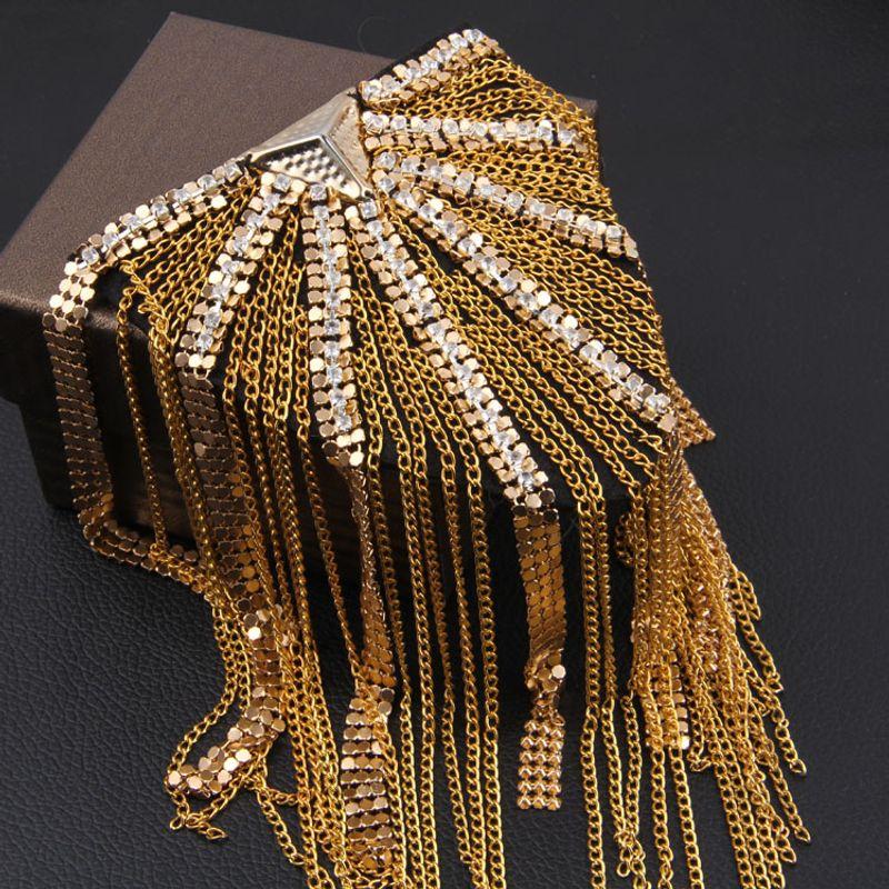 

Преувеличенное платье Стразы Декоративные значки Аксессуары Брошь Gold (single price)