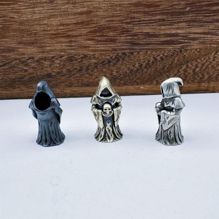 Unique Light Weight Undead Shape Lanyard Bead Outdoor Tool Hanging Charm Unique Parachute Cord Bead Easily to Use