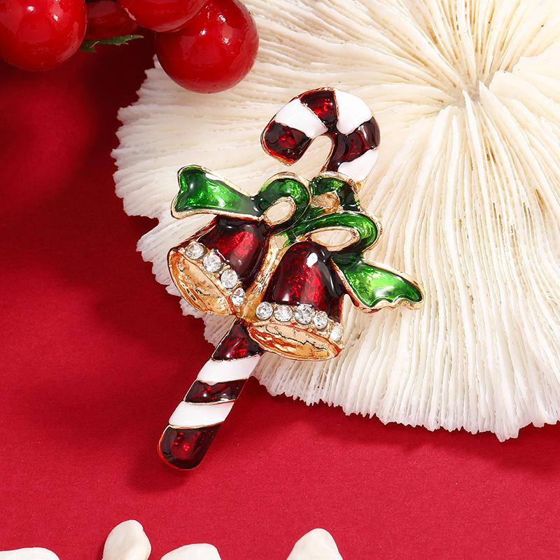 European Chic Christmas Bell Brooch: Retro, Fresh  Anti-Exposure Design