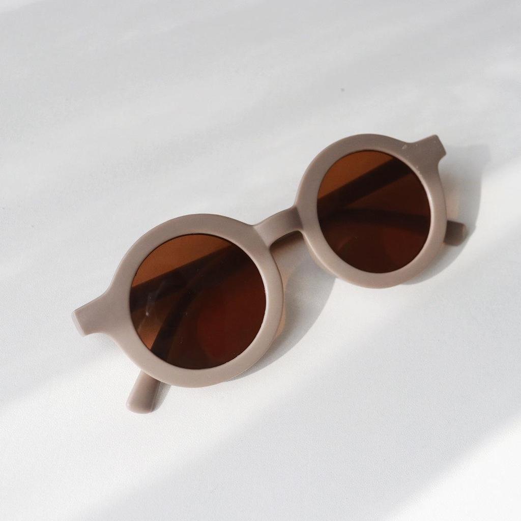 Korean Style Kids' Sun Protection Sunglasses - Cute Candy Color Round Frame for Boys and Girls