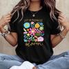 Lass Freundlichkeit blühen T-Shirt Sei cool Sei freundlich Retro Blumen T-Shirt Inspiration Damen Shirts Ästhetisch Floral Freundlichkeit T-Shirt Vintage