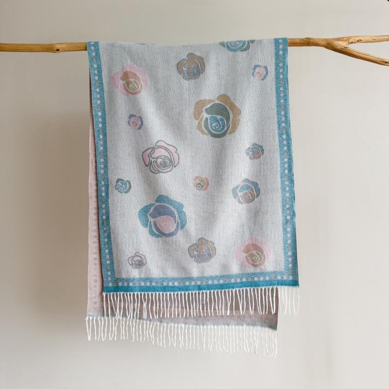 

Retro camellia imitation cashmere scarf women s spring, autumn and winter cheongsam air conditioner shawl summer outside with mother s model 180x65cm светло-синий