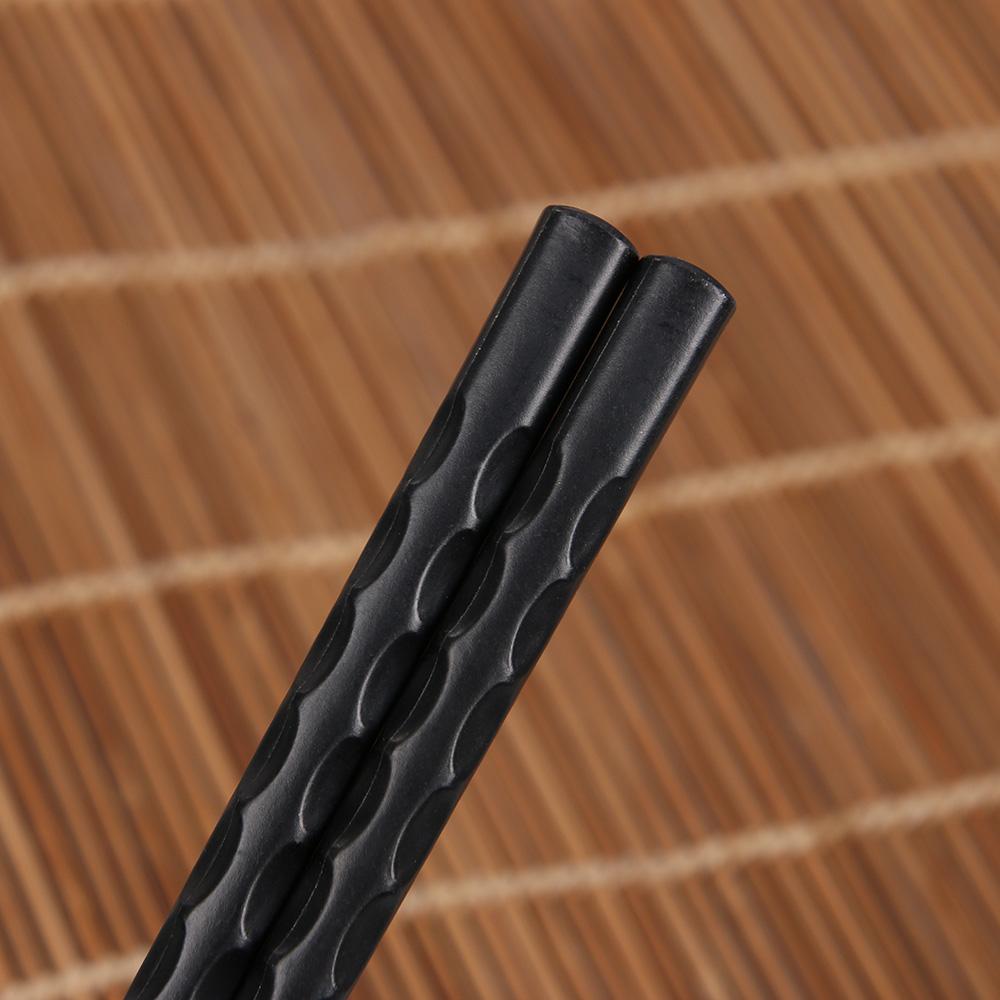1 Pair New Portable Kitchen Non-slip Japanese Alloy Sushi Chopsticks