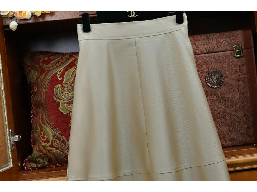 Hepburn Style Elegant Luster Fabric Flared Midi Flower Bud Skirt