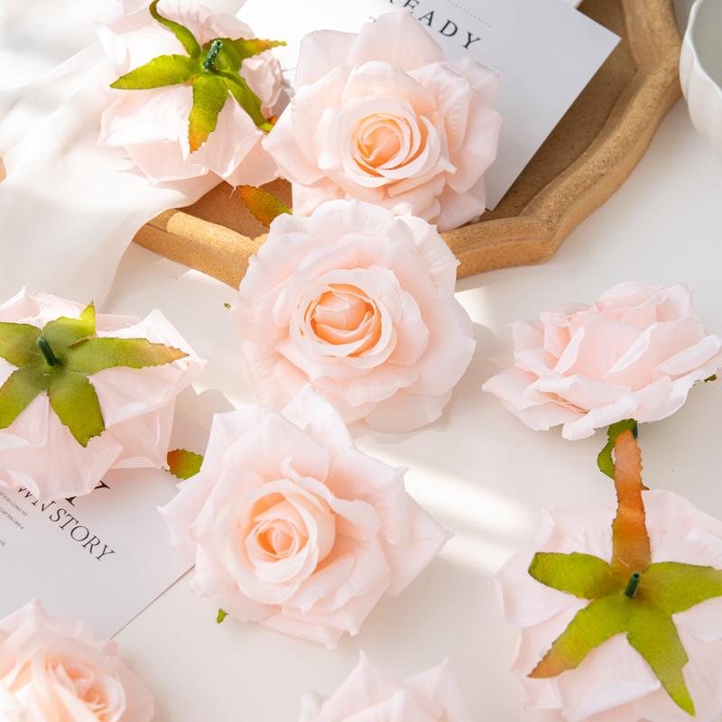 100pz 10cm Fiori Artificiali all'Ingrosso per Scrapbooking Natale Decorazioni per la Casa Matrimonio Giardino Arco di Rose Testa di Seta Finta Scatola di Caramelle