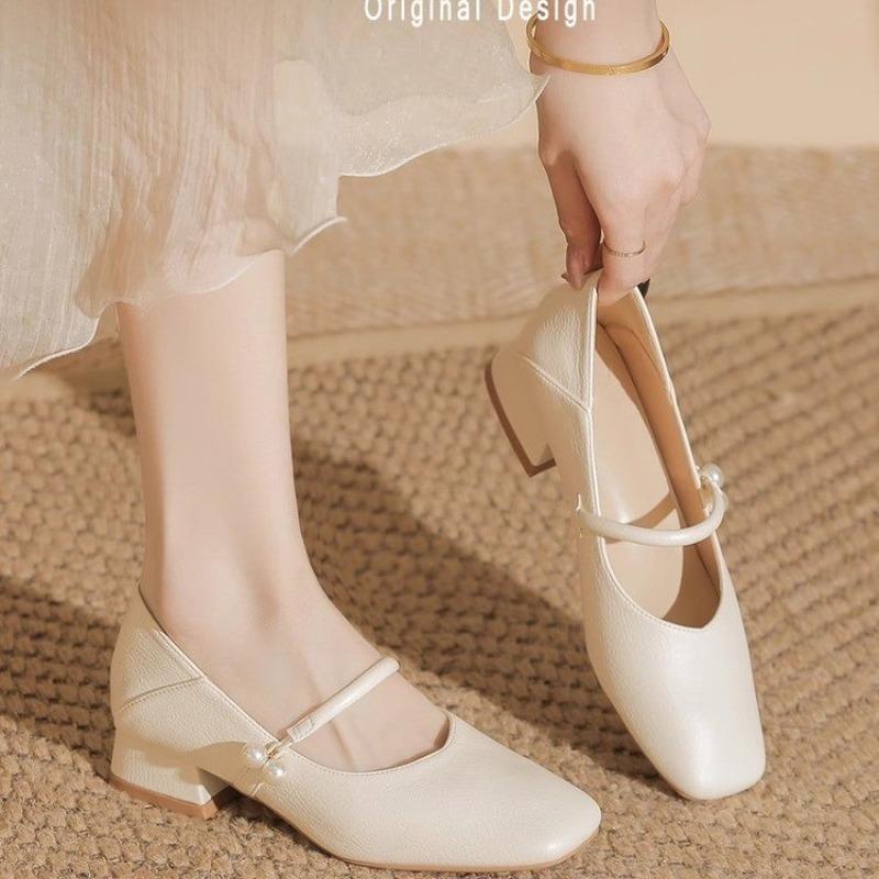 Fashion French Low Heel Square Head 2025 New Fashion Shoes Work Leather Commuter  Extra Soft Shoes Women's Shoes