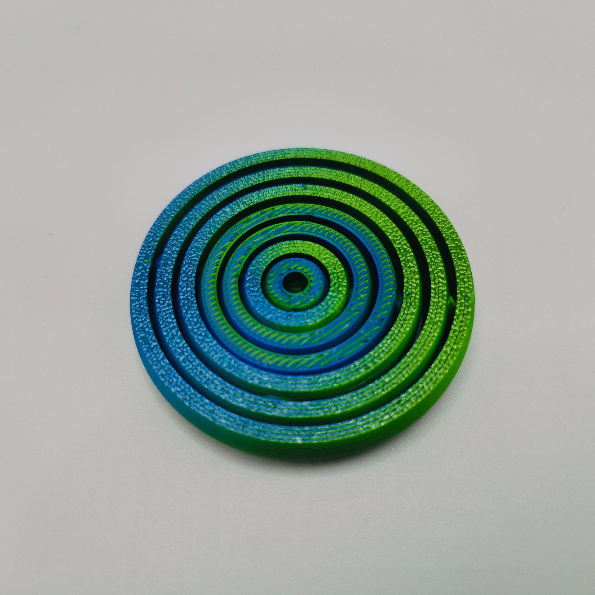

3D Printed Rotating Sphere Plaything O-Shaped Universal Fingertip Gyroscope Gravity Rotation Stress Ease Decompression Cool Toy